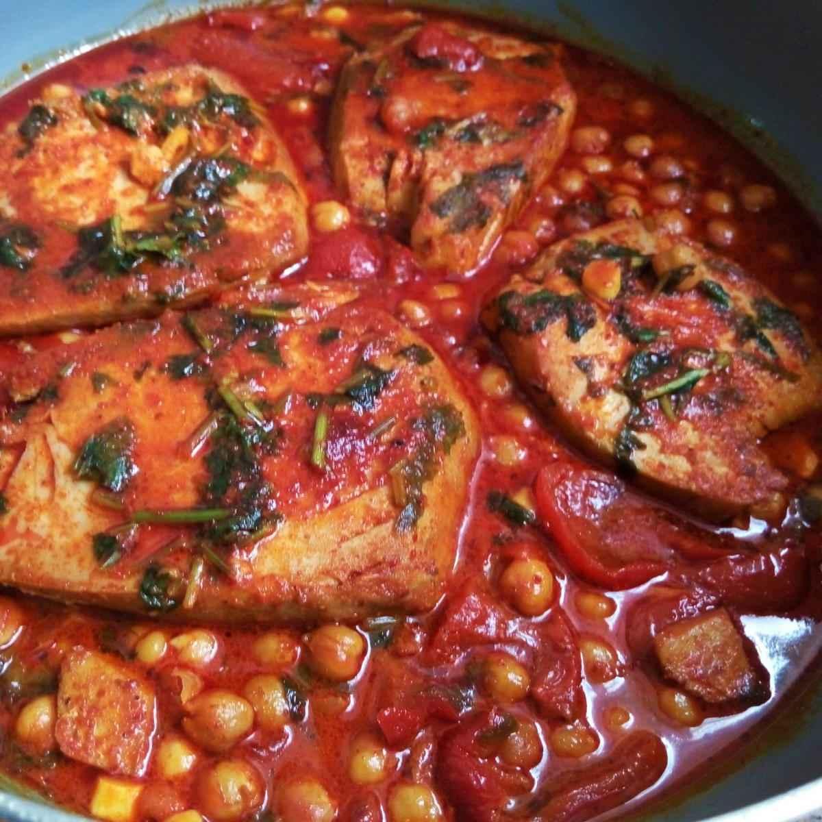 תבשיל ירקות עם דג טונה