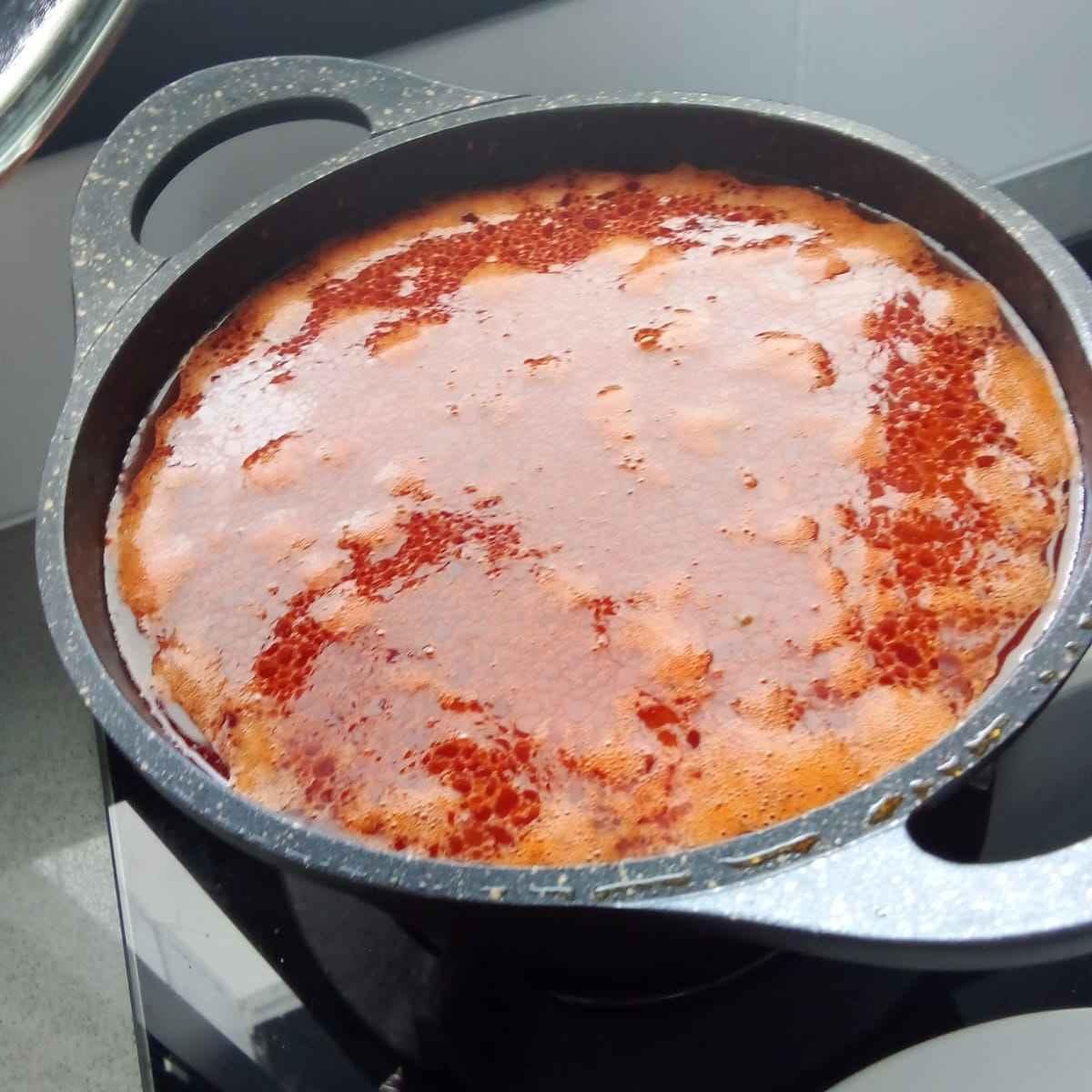 מרק שורבה עירקי - מרק עם עגבניות ואורז 